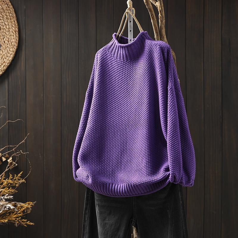 Chunky Knit Sweater with Ribbed Turtleneck and Relaxed Fit