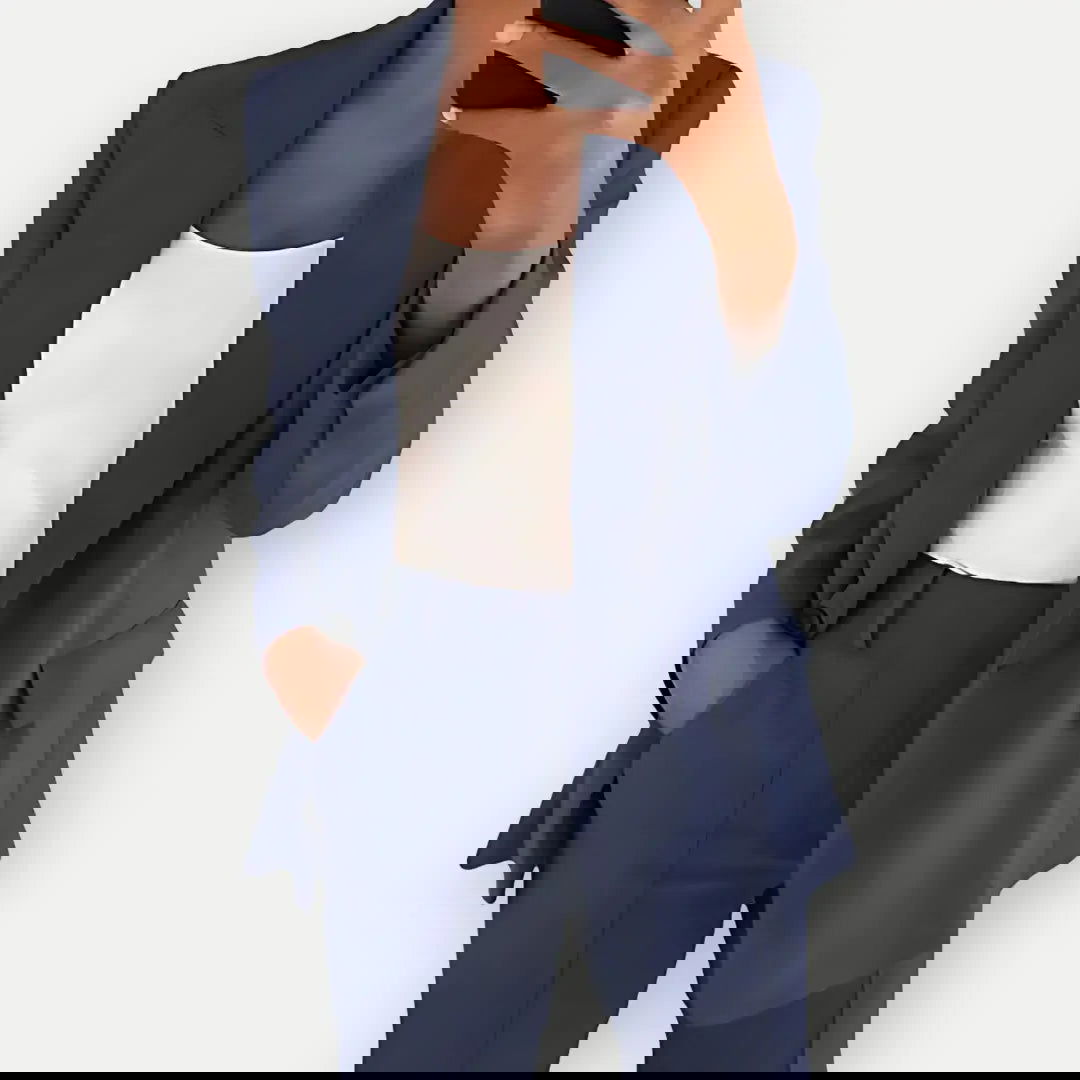 Single-Breasted Blazer and Tailored Pants Set with Notched Lapels