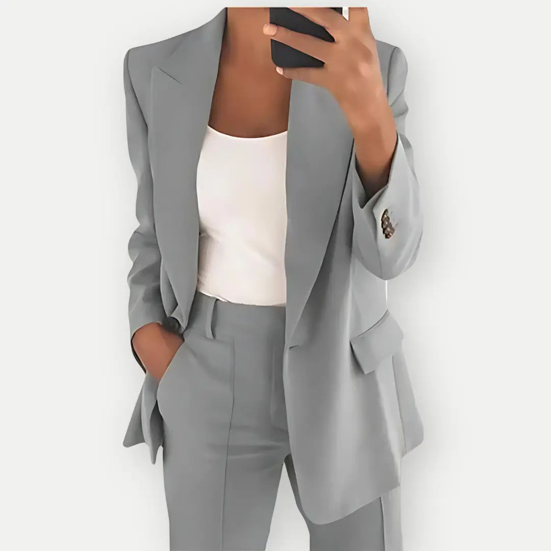 Single-Breasted Blazer and Tailored Pants Set with Notched Lapels