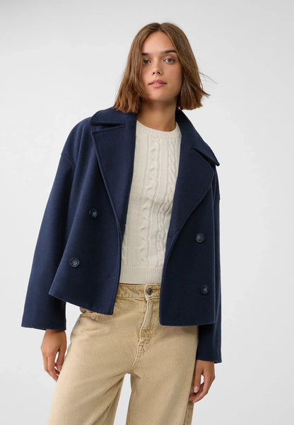 Cropped Double-Breasted Jacket with Notched Lapels and Broad Sleeves