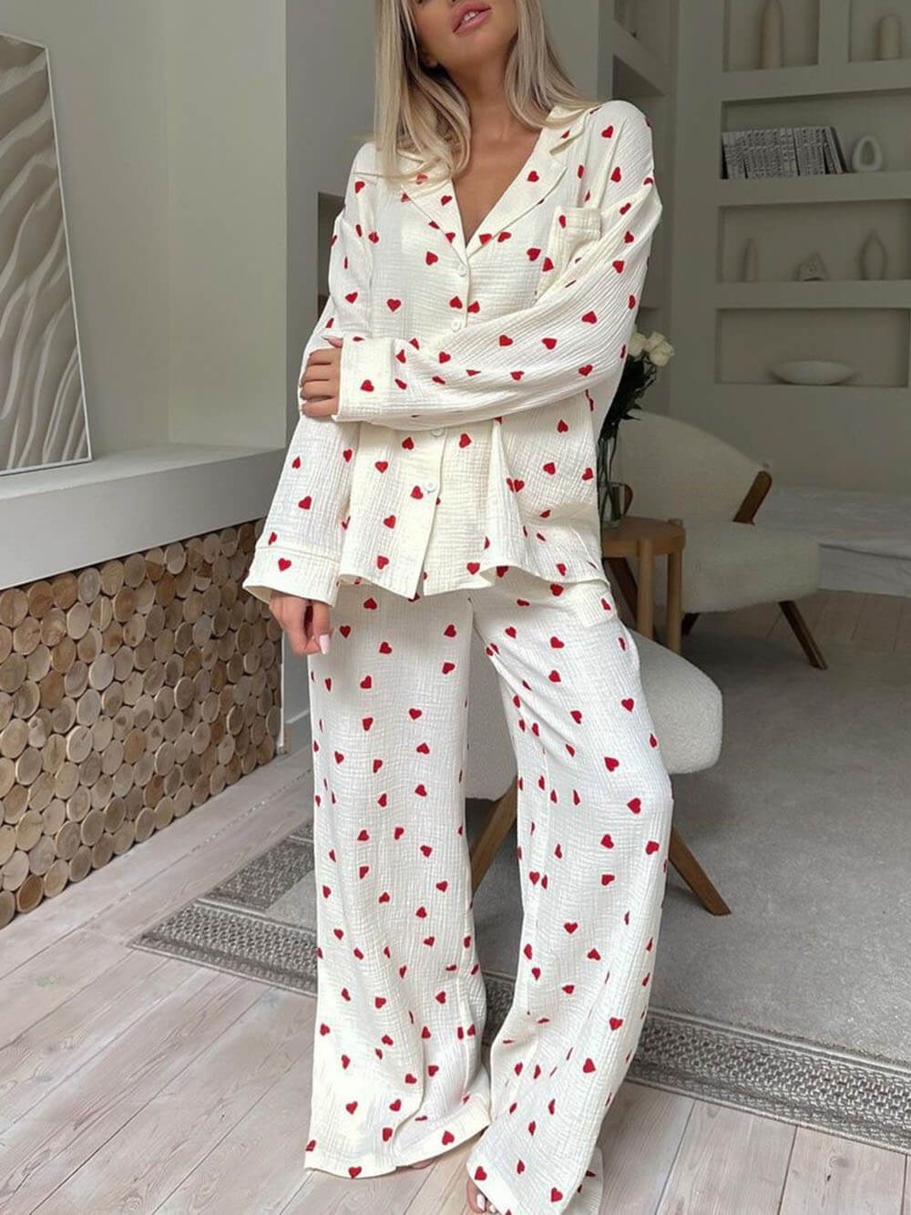 Collared Pyjama Set with Button Front and Long Sleeves