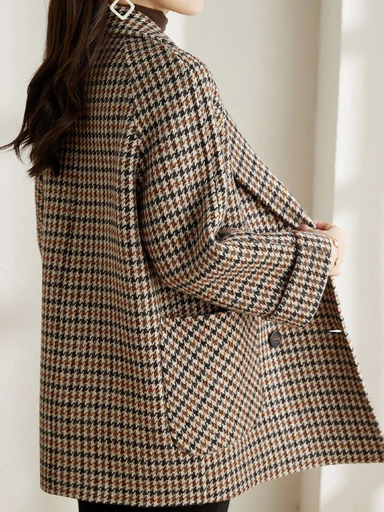 Notched Lapel Houndstooth Blazer with Double-Breasted Closure and Rolled Cuffs