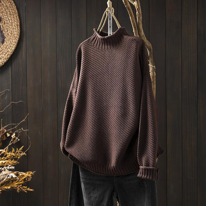 Chunky Knit Sweater with Ribbed Turtleneck and Relaxed Fit