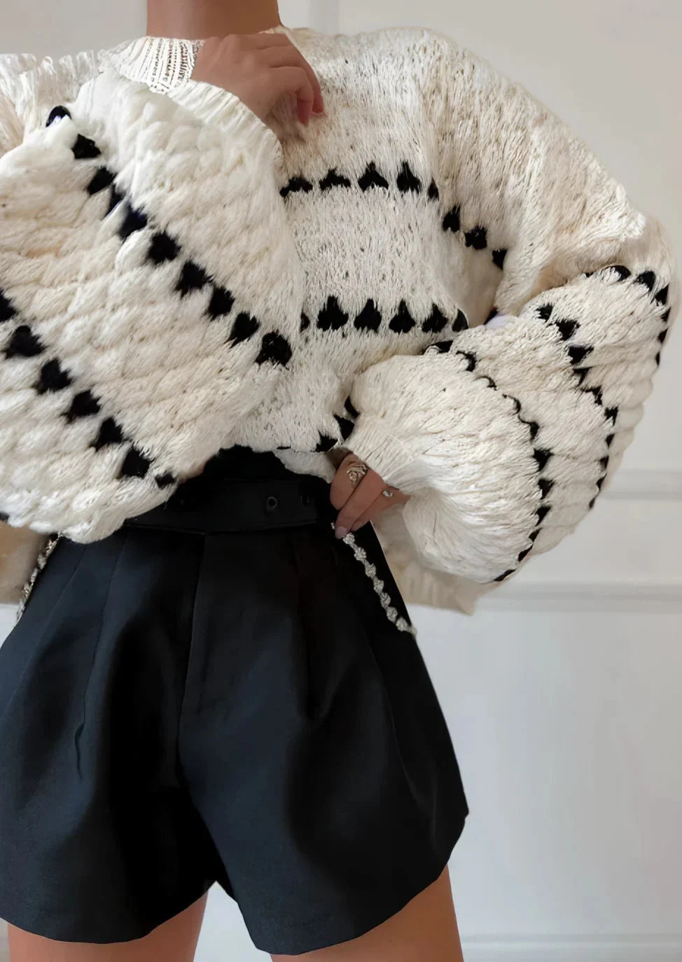 Round Neck Balloon Sleeve Textured Knit Sweater