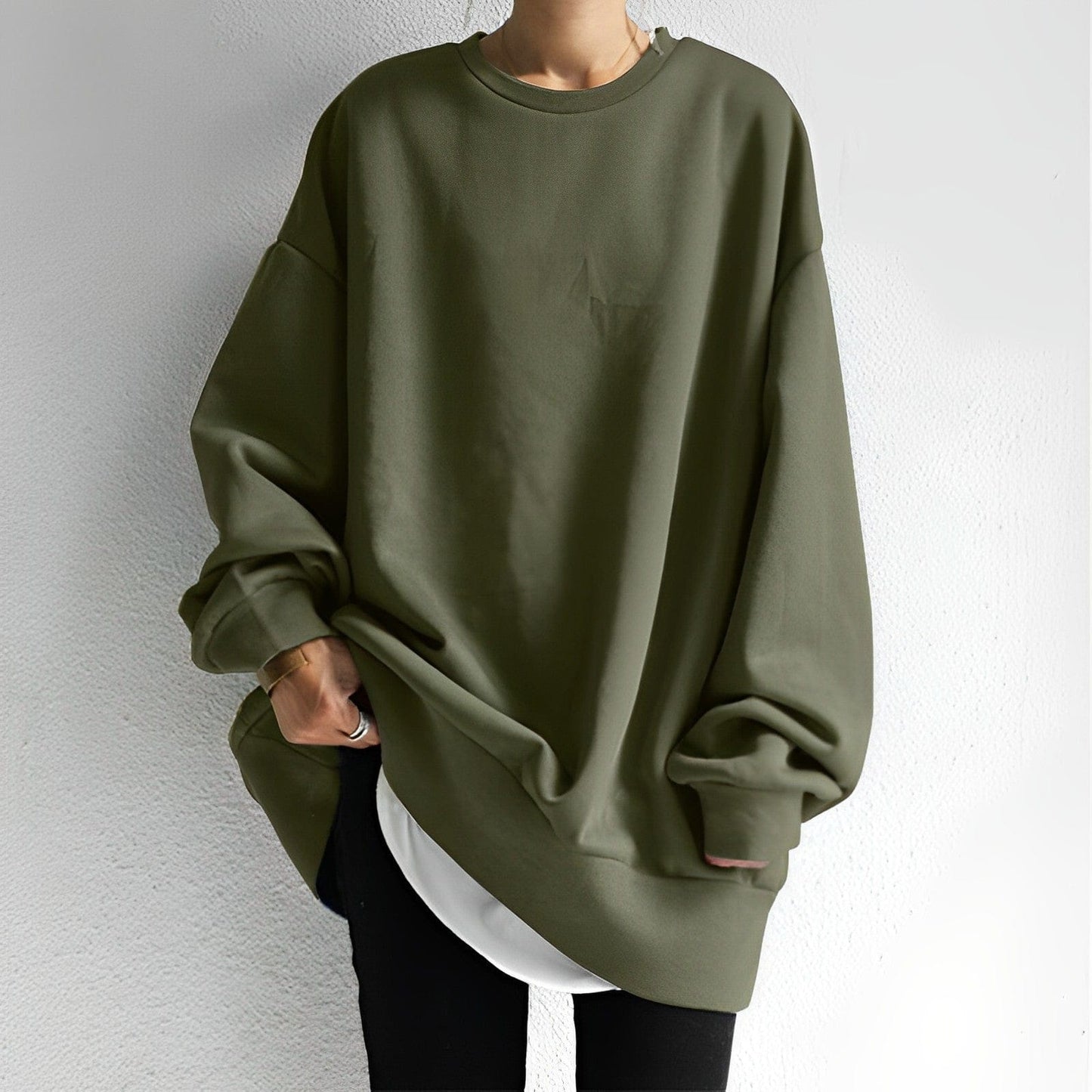 Oversized Pullover Sweatshirt with Crew Neckline