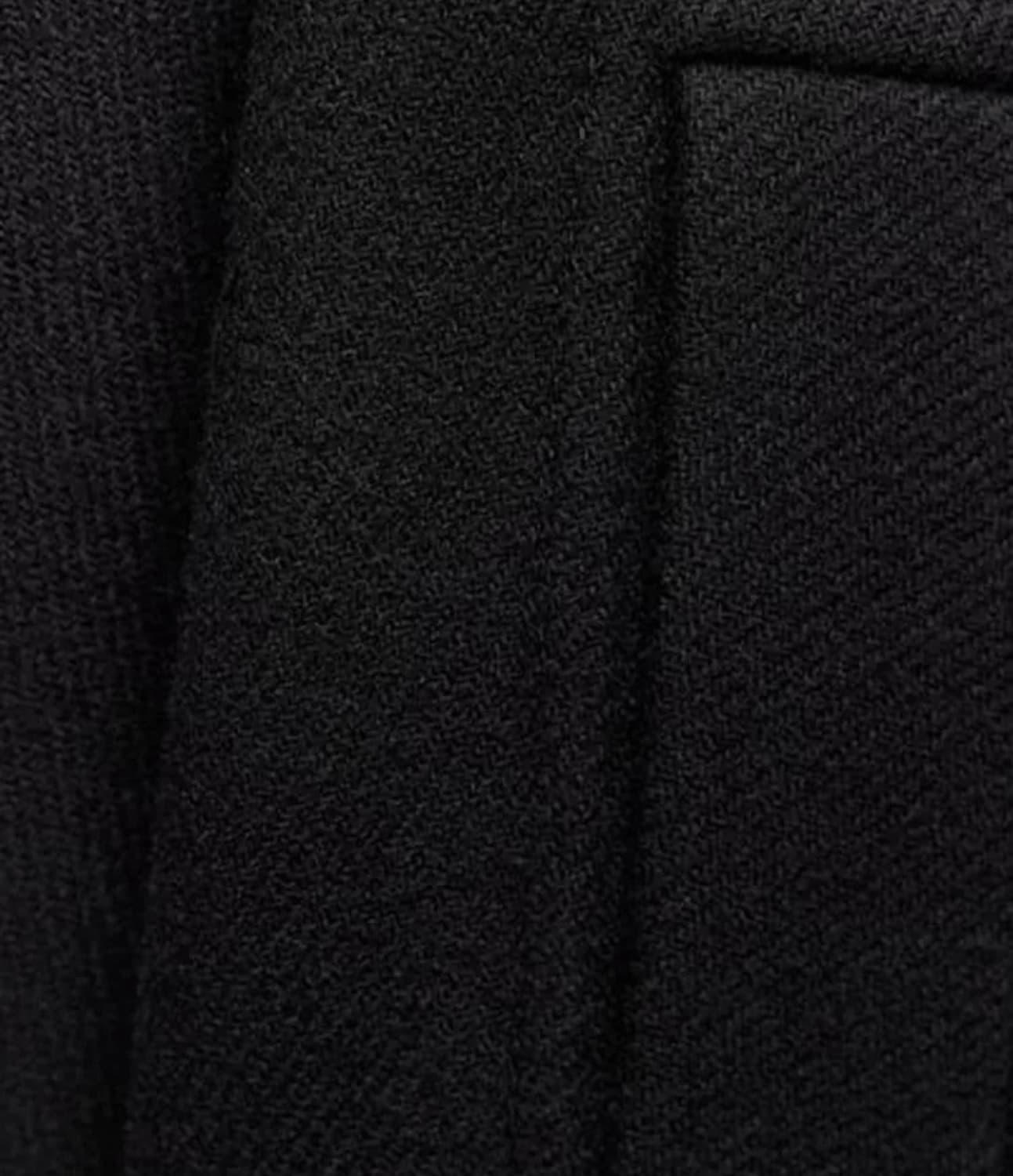 Collared Boxy Jacket with Wide Sleeves and Button Closure